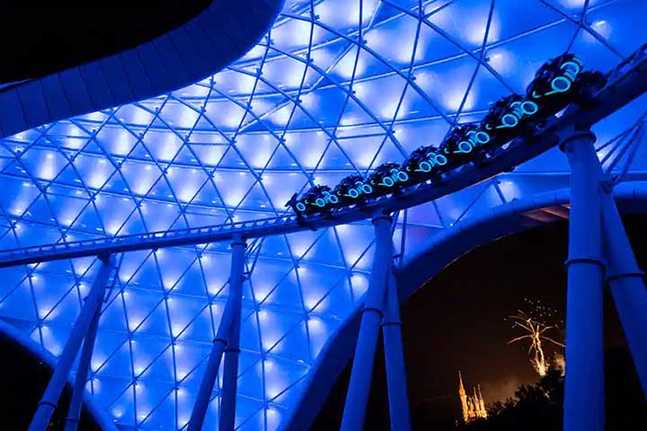 Tron Lightcycle Run, atração no Magic Kingdom