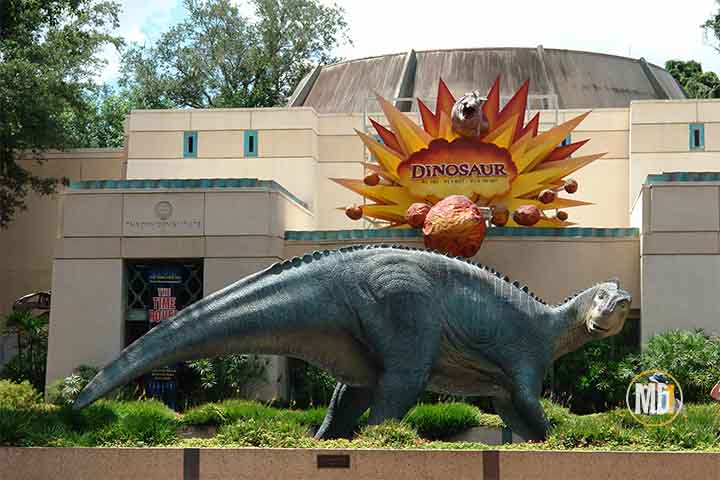 diosaur-dinoland-usa-animal-kingdom