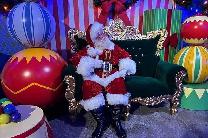 santa-claus-magic-kingdom