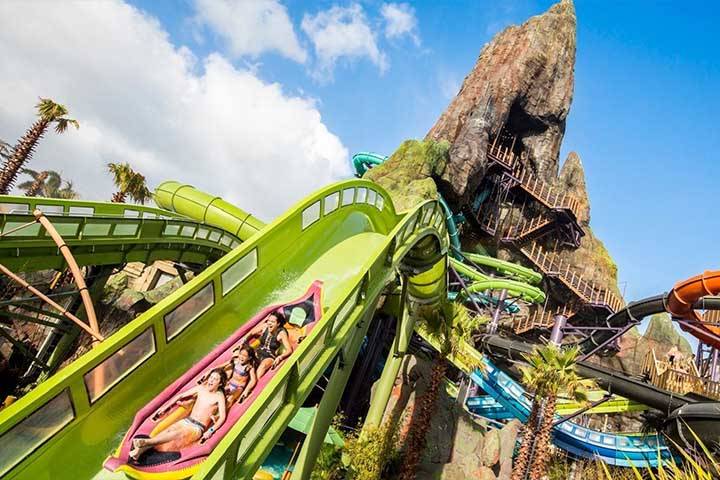 md1-volcano-bay-nights